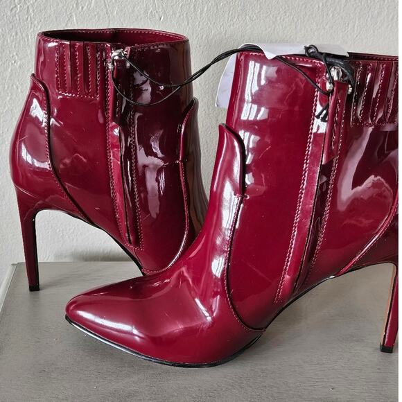 WHO WHAT WHERE REBEKAH WOMEN'S BOOTS - PATENT LEATHER BURGUNDY, SIZE 7 - Picture 10 of 10